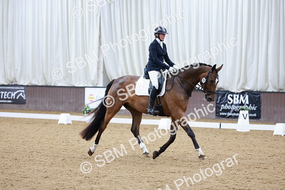 SBM_003552 - Class 1 - Prelim 6 - 10.40-11.50