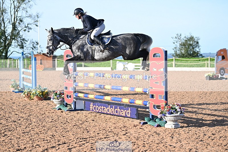 231015A-094433-07033 - Cls 28 Newcomers & 1.10m Open