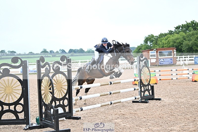 240908A-104519-03106 - Cls 18 A&B Pony Brit Nov & 80 Opern