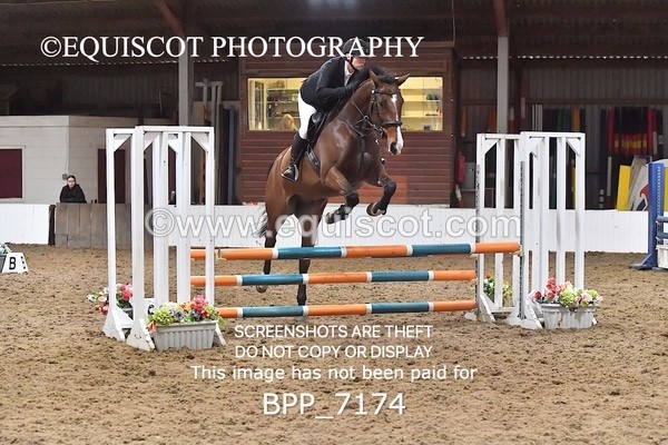 BPP_7174 - CLASS 4 Senior BritiNovice/ 90cm Open