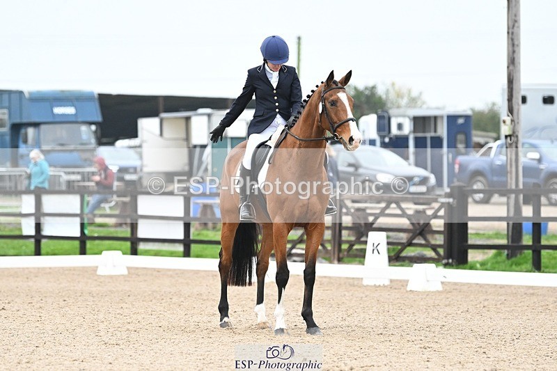 241103-092230-00158 - Intro 3 - 8.30 to 9.30