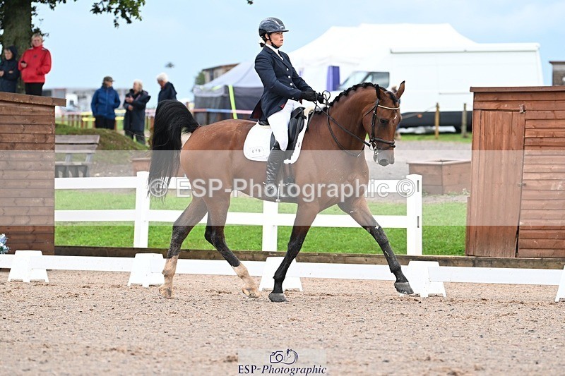 250907-104814-07004 - 019-Loretta.JoynsonOjengel.CVH