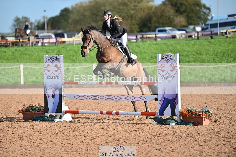 231014A-091209-03421 - Cls 17 Discovery & 1m Open