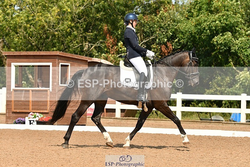 250817-115000-08668 - 113-Chloe.BakerFirst.Date.III