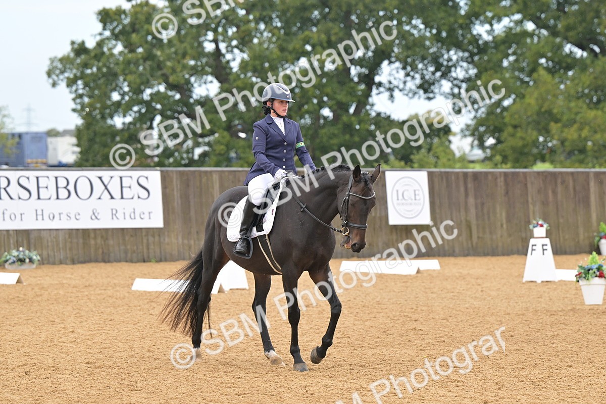 SBM_02285 - D2 - Small Tour Championship Intro 2