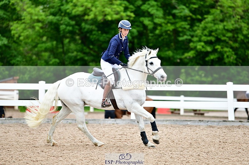 240524A-093241-02248 - Cls 21 British Novice and 90cm Open