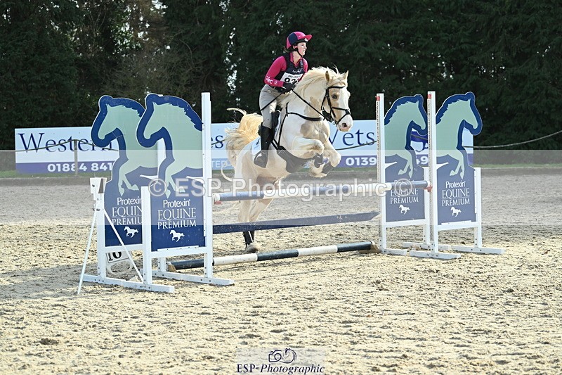 250309A-150805-01847 - Cls 03 90cm 15.05 to End