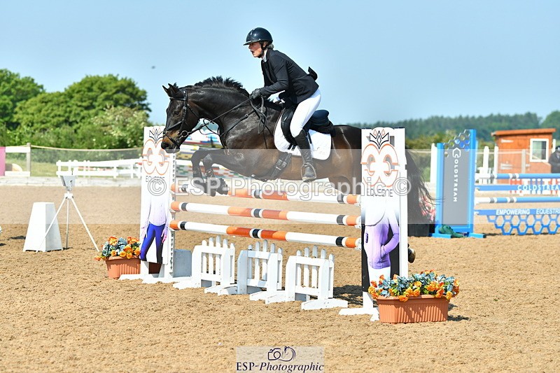 230609A-103701-00127 - Cls 1 Snr 1.05m & 1.10m Open