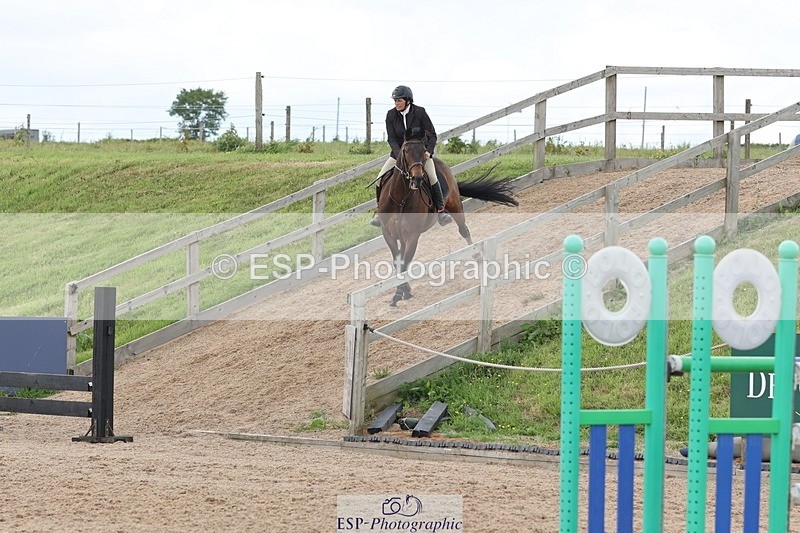 250525-152939-08904 - Cls 31 Snr 90cm Derby