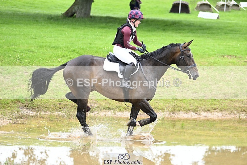 240803-110912-01879 - 056-Ellie_Batten-KING_KASHU