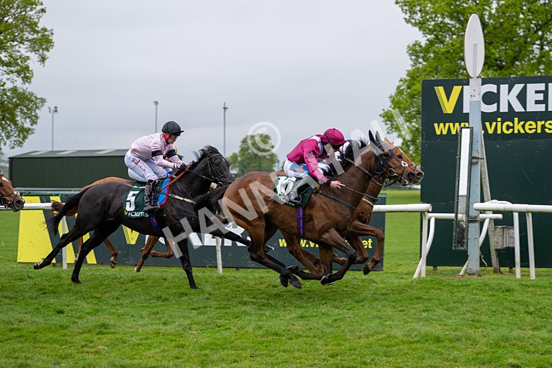 040524-Race 3-Titan Rock-4363 - Race 3