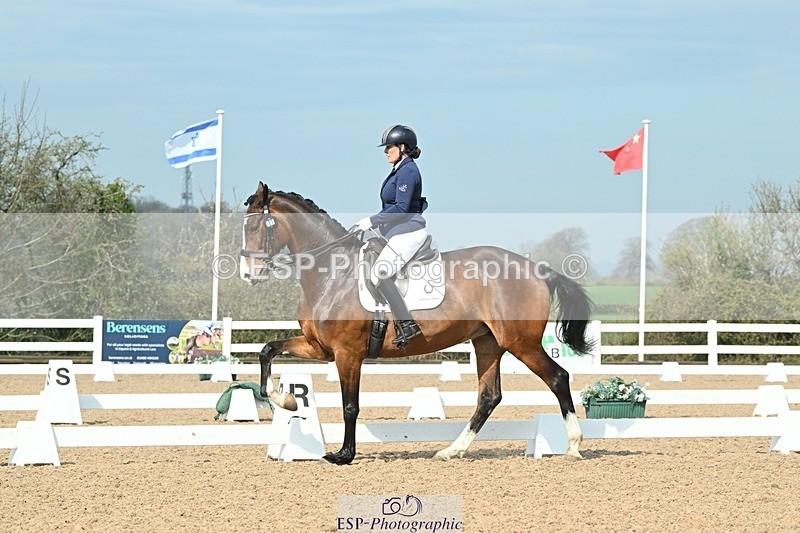 250403-095649-01102 - 037-Fay.Lai-Greenlanes.Lullaby