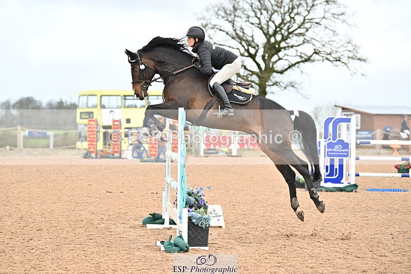 240315A-123709-00978 - Cls 3 Snr Foxhunter