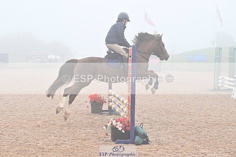 240506A-090925-07973 - Cls 1 Pony Intro 70cm