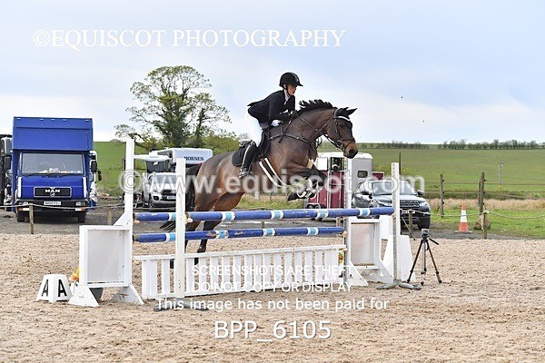 BPP_6105 - CLASS 27 SUN Senior Newcomers/ 1.10m Open