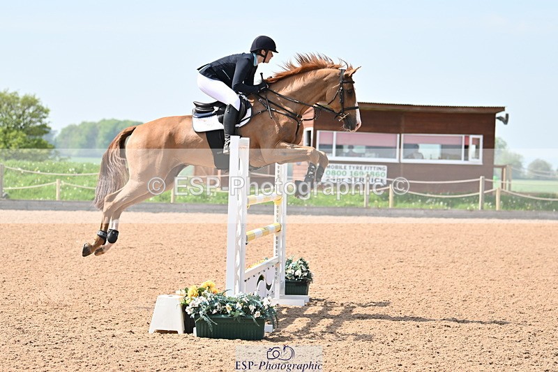 240510A-141120-07958 - Cls 23 Talent Seeker Inc 7yr old 14.10 to Finish