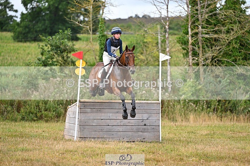 250803A-145656-15144 - P-710-Isla.Kitson-BLUES.CLOUD