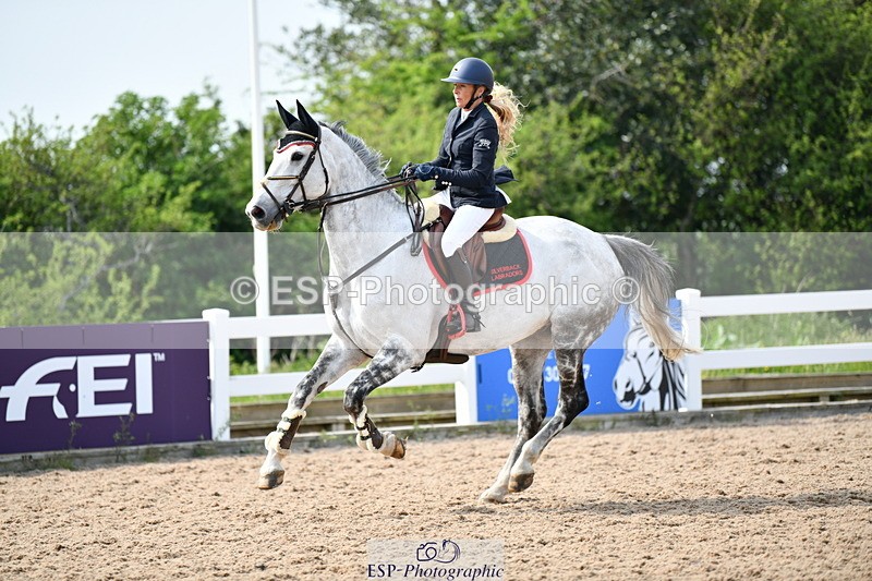 240511A-155641-14229 - Cls 25 British Novice and 90cm Open