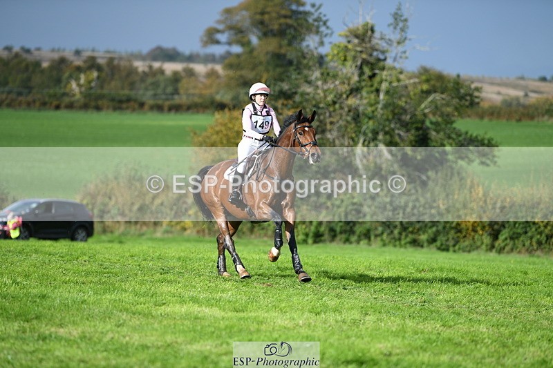 251024A-132722-12049 - B-149-Kate.Rowe