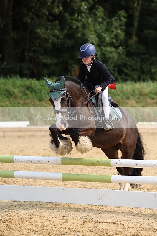 3E7A2811 - Class 10: Junior 60cm