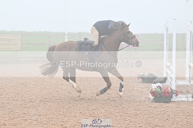 240506A-090953-07975 - Cls 1 Pony Intro 70cm