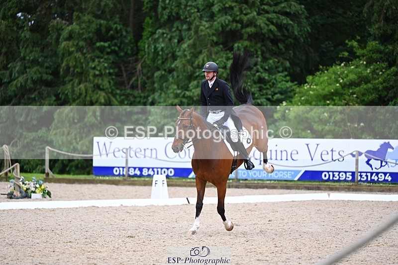 240524-165610-10889 - 547-BWE_NEWTON_DE_JASPER-Adam_Harvey