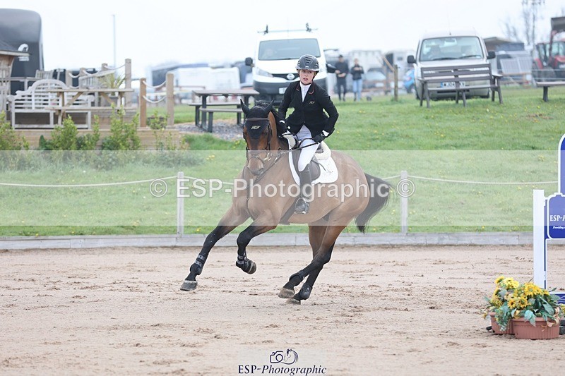 250424-090929-02586 - Cls 29 Young Horse 6yr old