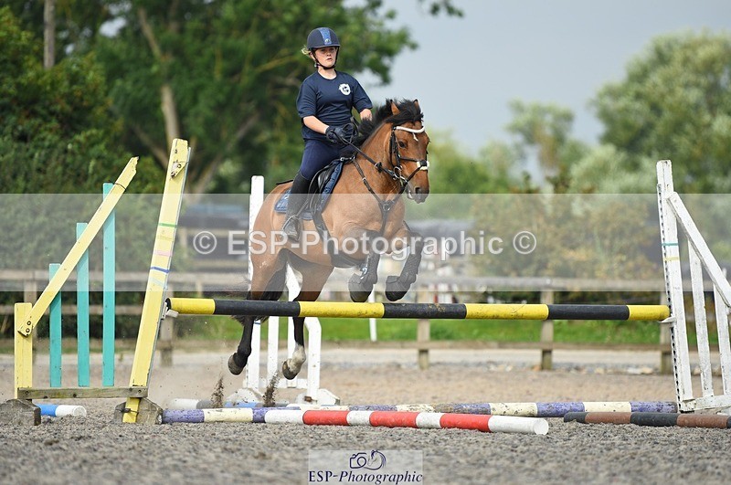 230817-105034-01783 - Kay's 2nd Group - Arena