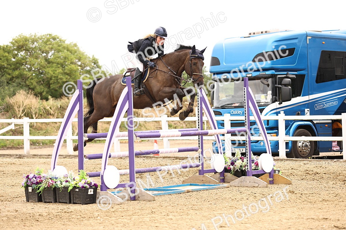 SBM_003255 - Class 21 - Senior Newcomers - 1.10m