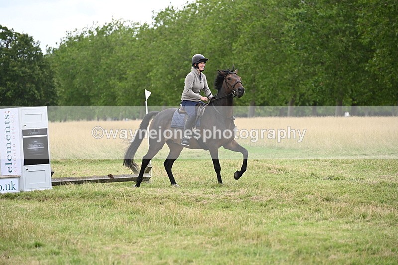 WJ6_4745 - Time at Jump 13:04 to 13:34