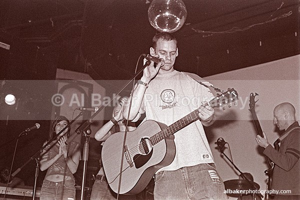 16 - Aim (live) @ the Ritz, Manchester 20.10.02