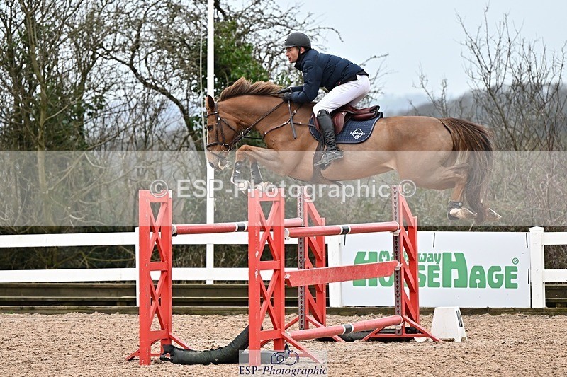 250129-133513-00464 - Cls 06 Foxhunter & 1.20m Open