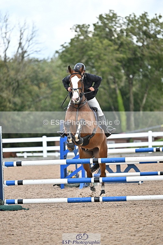 241005A-113049-03391 - SAT Cls 17 95cm Amateur Quali