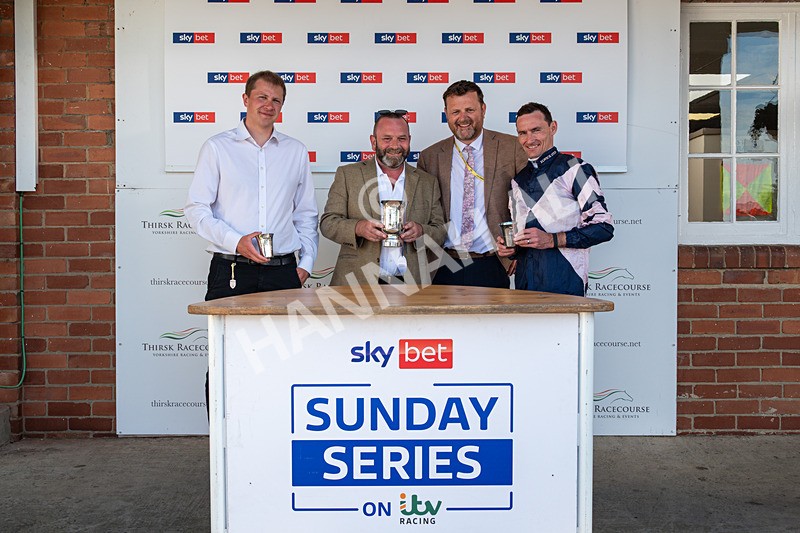 310526-Race 4-Brielle-8985 - Race 4 17.15pm Sky Bet Extra Places Handicap