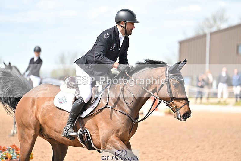 240418A-140543-04227 - Cls 9, 2 Star Big Tour 1.40m