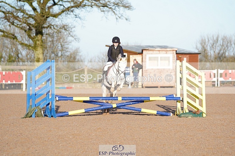 250125-101408-00911 - Clear Round 40cm and 50cm