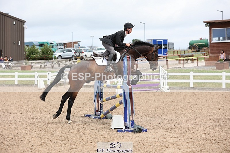 250625-131143-00869 - Cls 4 Newcomers and 1.10m Open