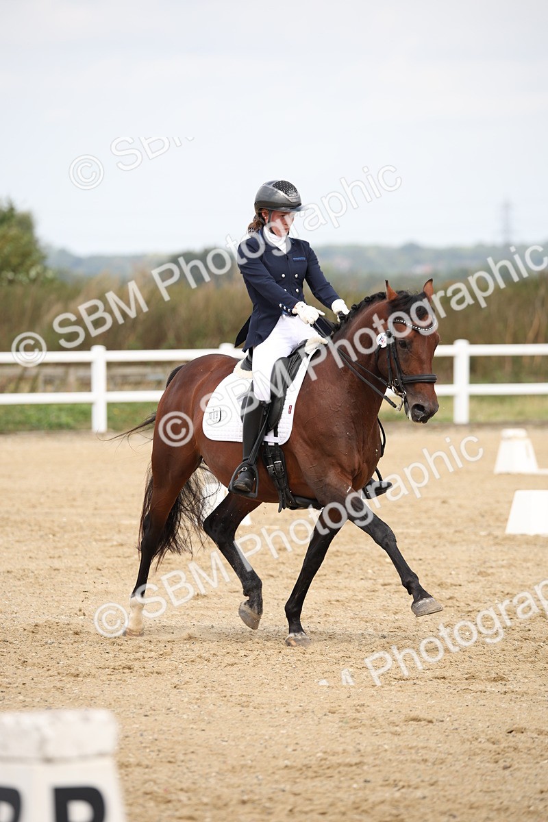 SBM_019737 - Class 22 - Medium 73 - 10.36 11.32