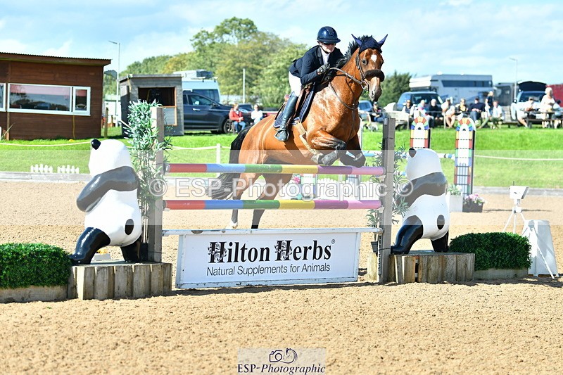 230811A-162021-06151 - Cls 24 Nat 1.30m Open