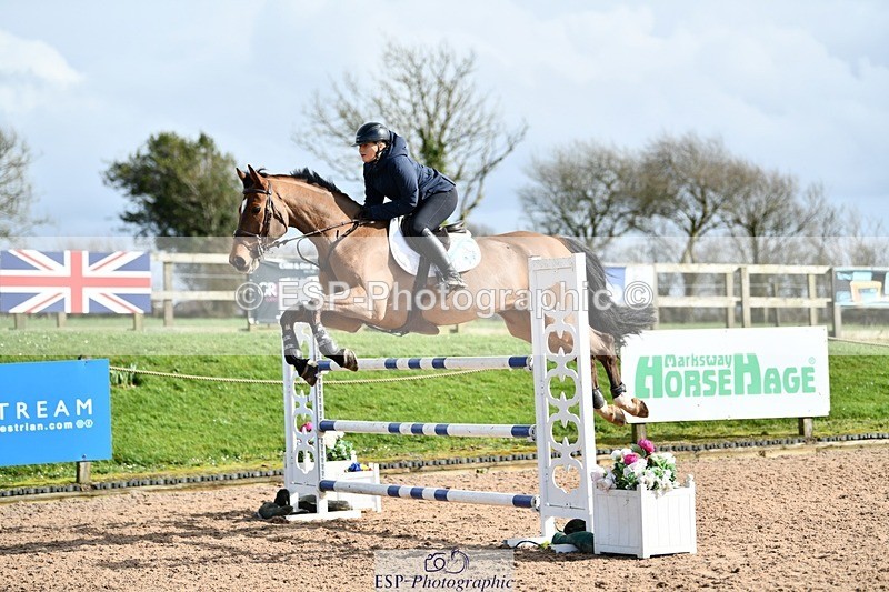 260313-141128-02058 - Cls 3 + 4 Snr Foxhunter and 1.20m Open