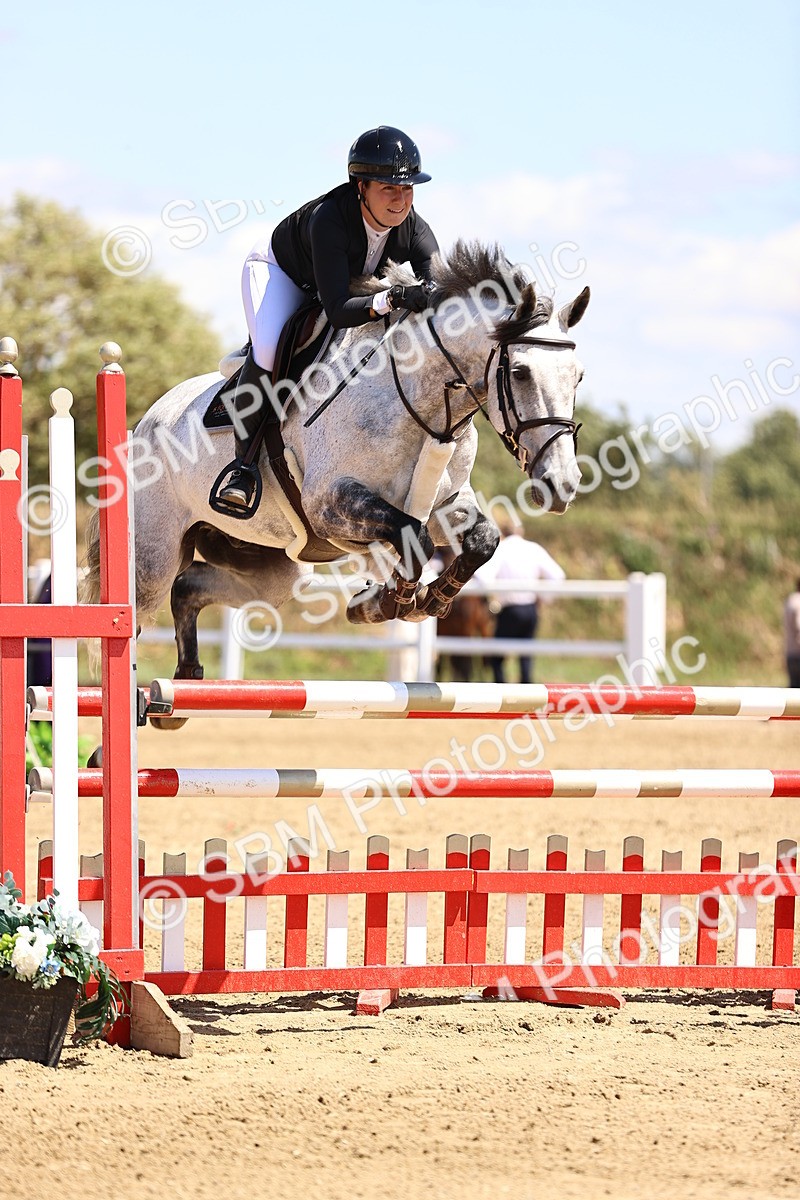 SBM_014448 - Class 15 - Senior Newcomers - 1.10m Open