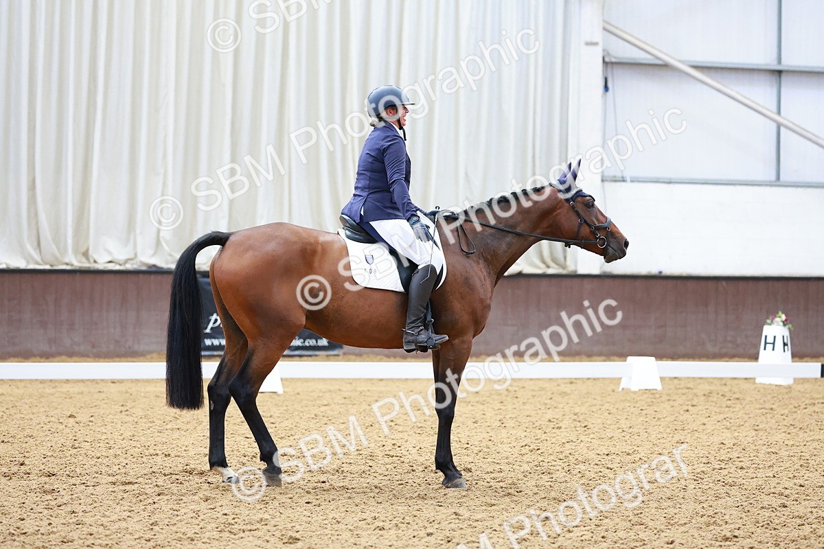SBM_008914 - Prelim 5 - 8.30-9.47