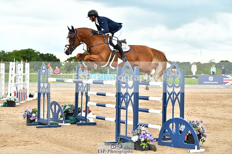 230720A-160701-04186 - Cls 9, 2 Star Big 1.40m Start to break