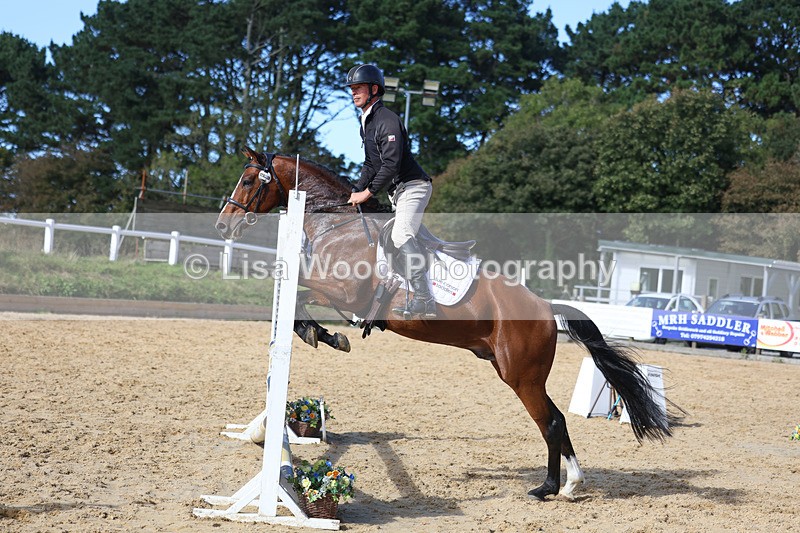 3E7A5187 - Class 9: 80cm Senior