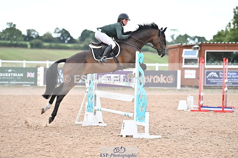 250820B-130209-00680 - Cls 4 Newcomers and 1.10m Open