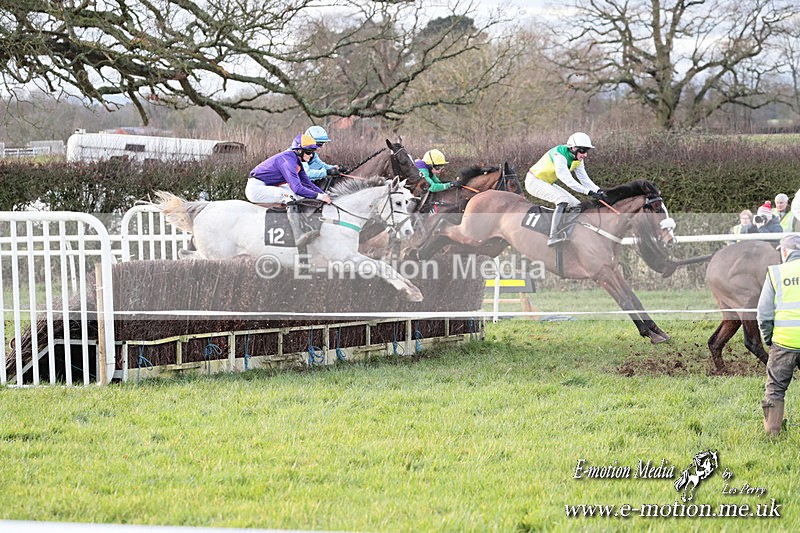 PtP 291224 917 - Harkaway Club PtP Chaddesley Corbett 29/12/24