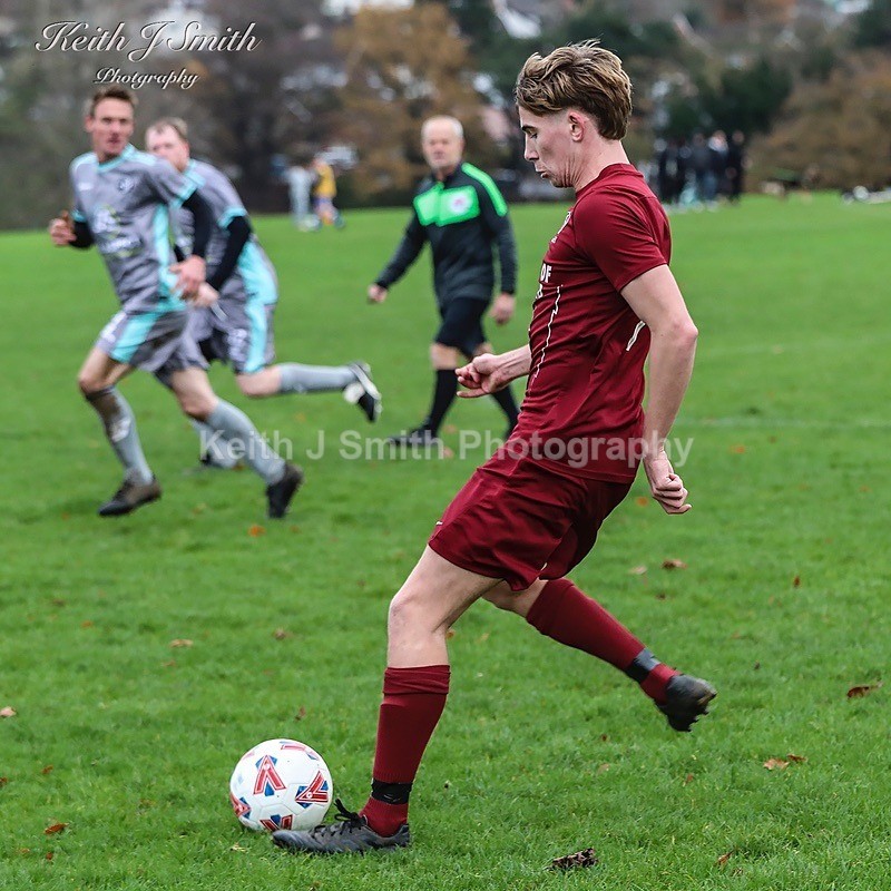 9KJS1435 - Nene League Sunday 16th November 2025 Abington Park