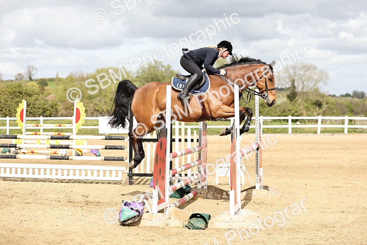 SBM_001354 - Class 4 - Senior Newcomers - 1.10m