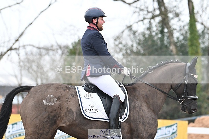 250216-101523-04584 - 213-Martyn.Humphrey-Isabeau.May