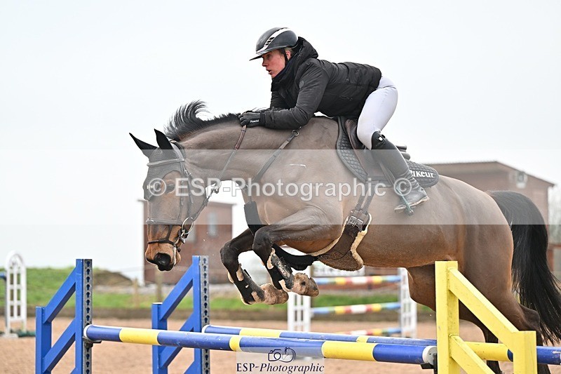 250122-141930-00612 - Cls 6 Foxhunter and 1.20m
